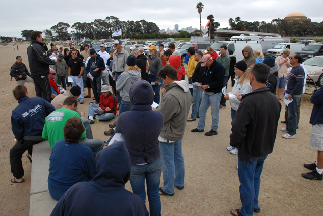 Skippers Meeting Thu#2E0899